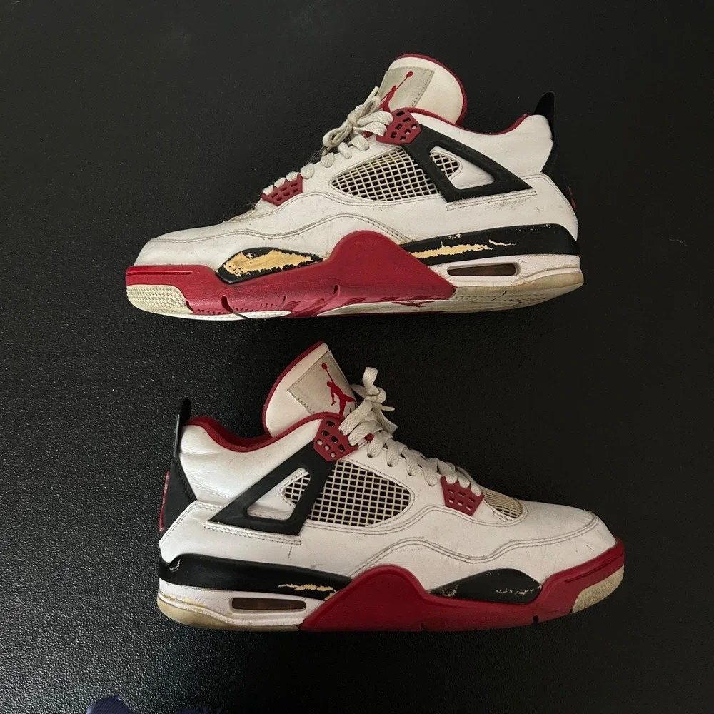 Nike Air Jordan 4 Fire Red Sneakers Mens Size 9.5 2012 Retro Shoes 308497-110